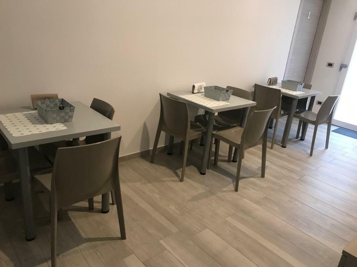 Ca Risorta Stanze Hotell Sona Eksteriør bilde